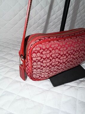 Coach canvas Signature Crossbody Bag